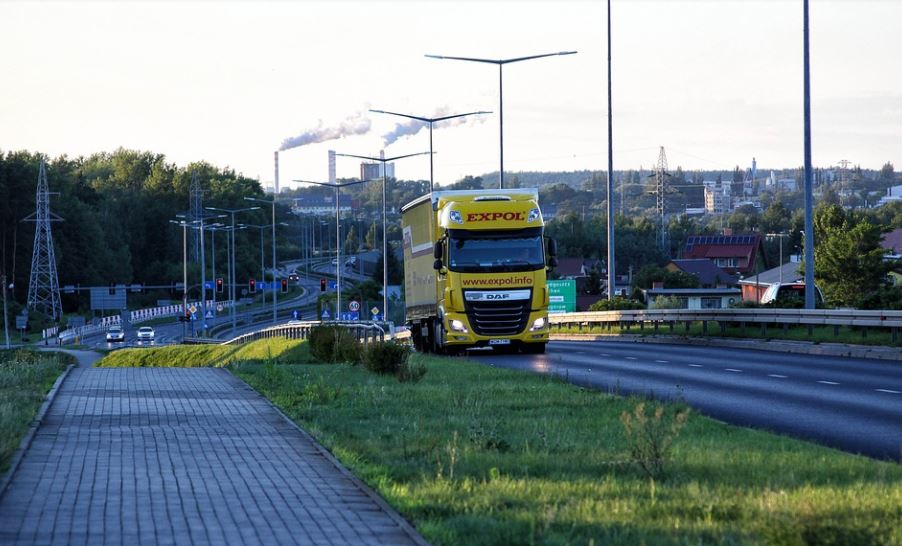 Tranzyt celny w transporcie międzynarodowym